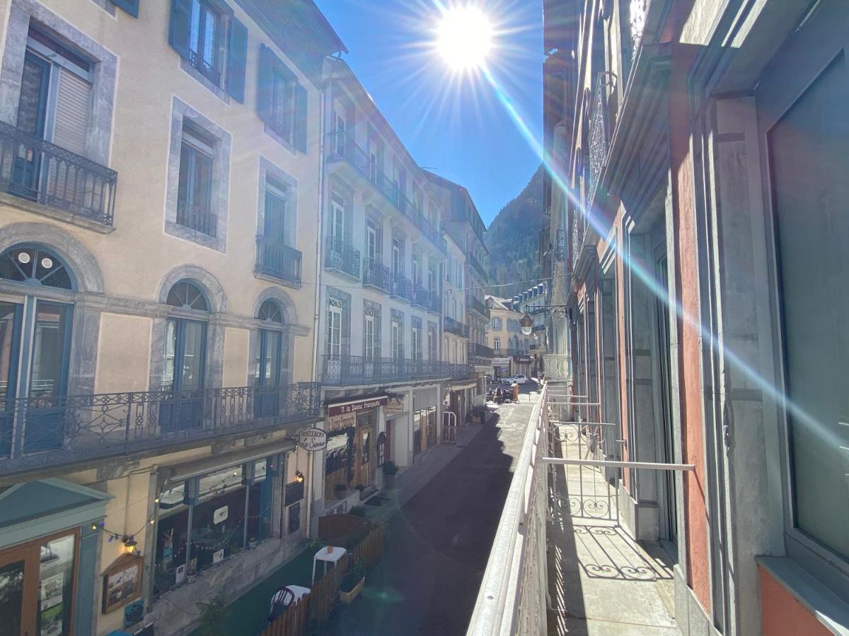 Apartamento Plein centre, T3 5P totalement rénové 55m2. WIFI Cauterets Exterior foto