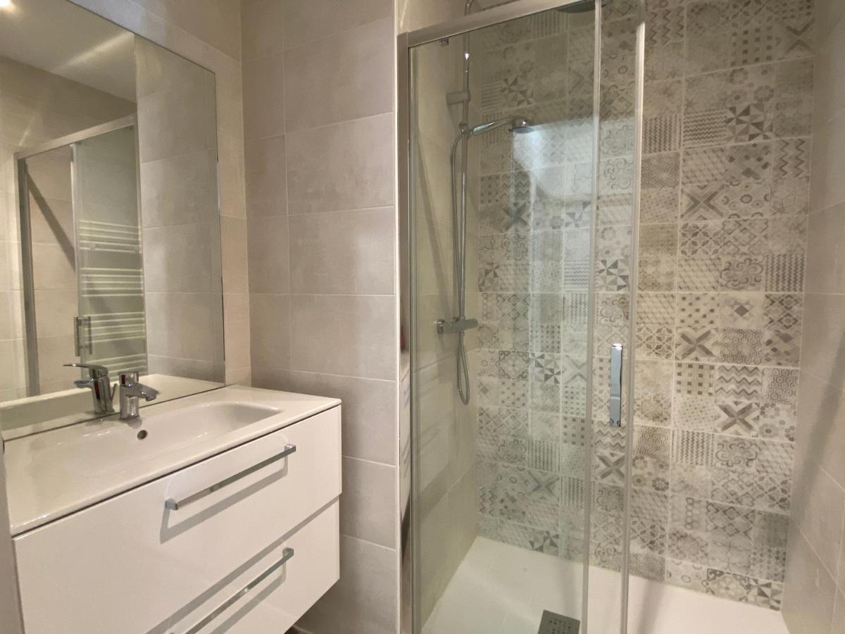 Apartamento Plein centre, T3 5P totalement rénové 55m2. WIFI Cauterets Exterior foto